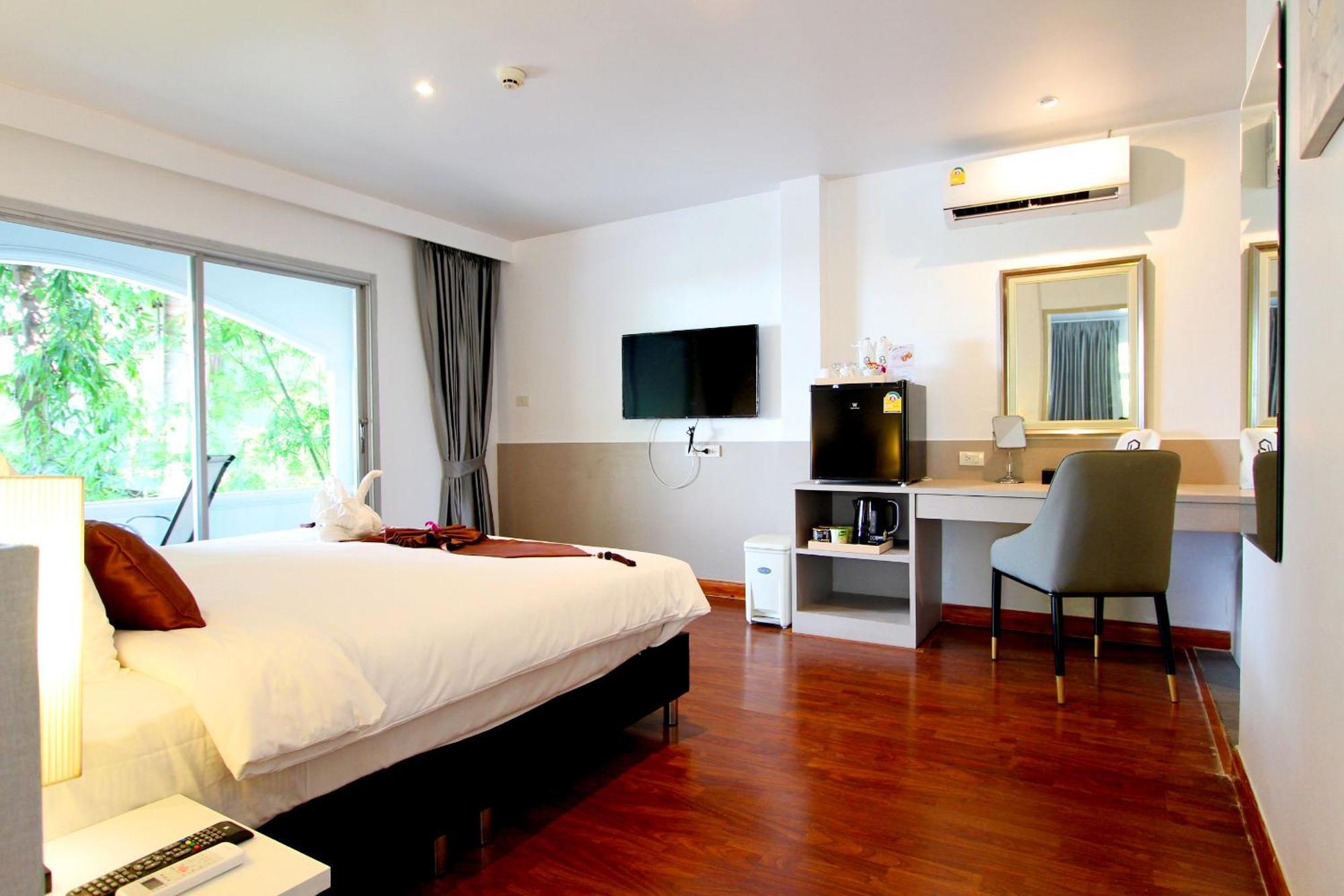 Pooh & 5* Jomtien Beach