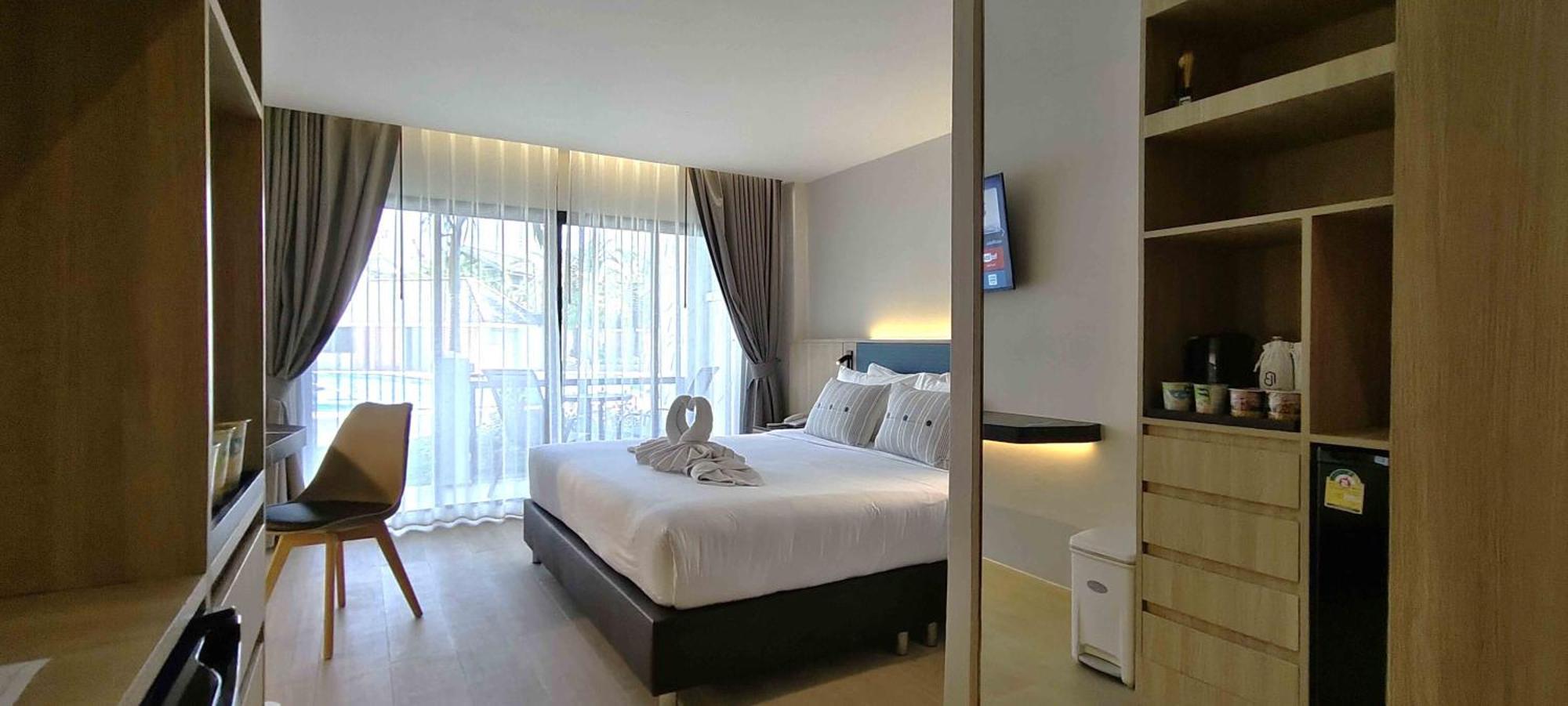 Pooh & 5* Jomtien Beach