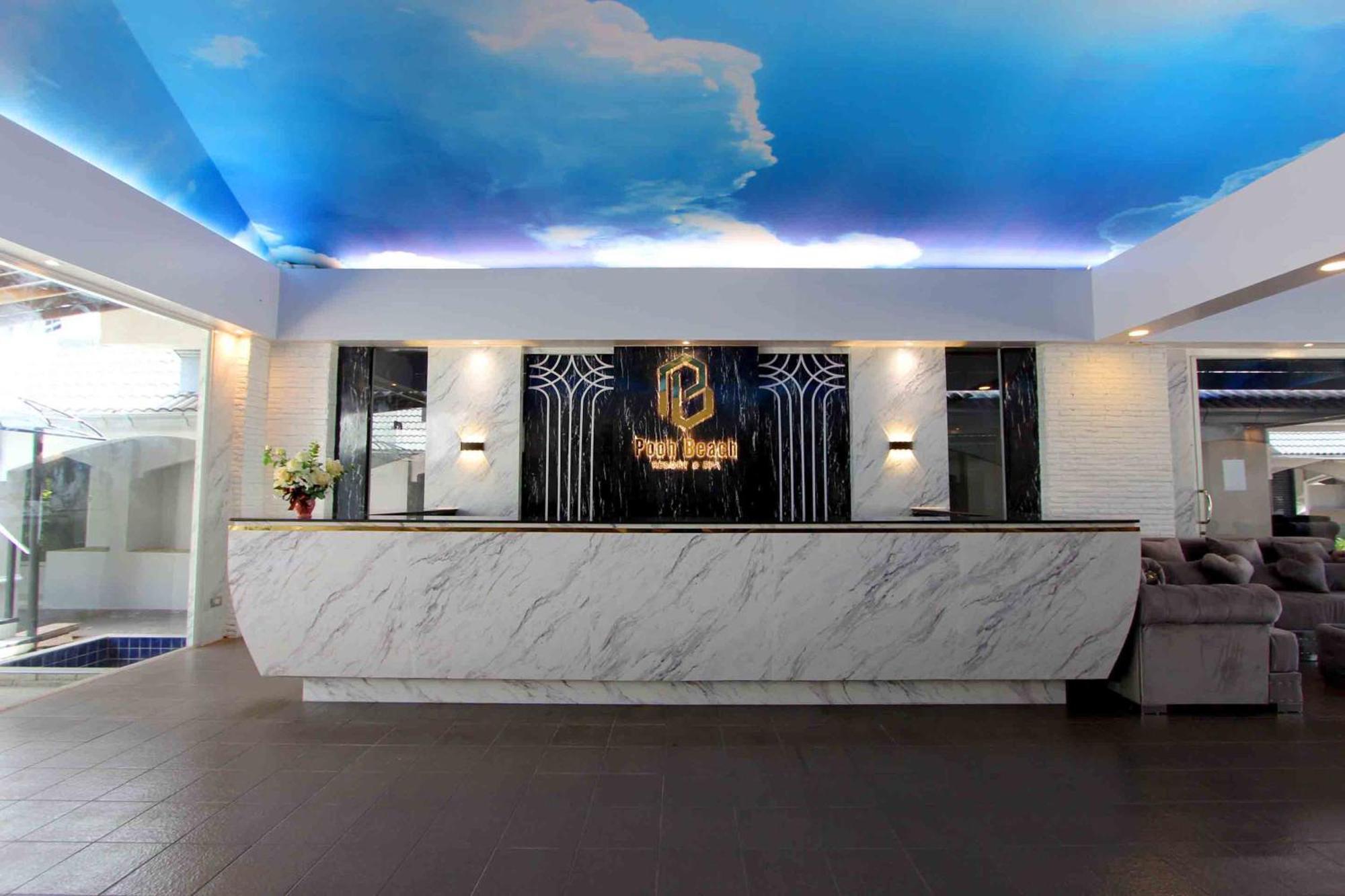 Pooh & 5* Jomtien Beach